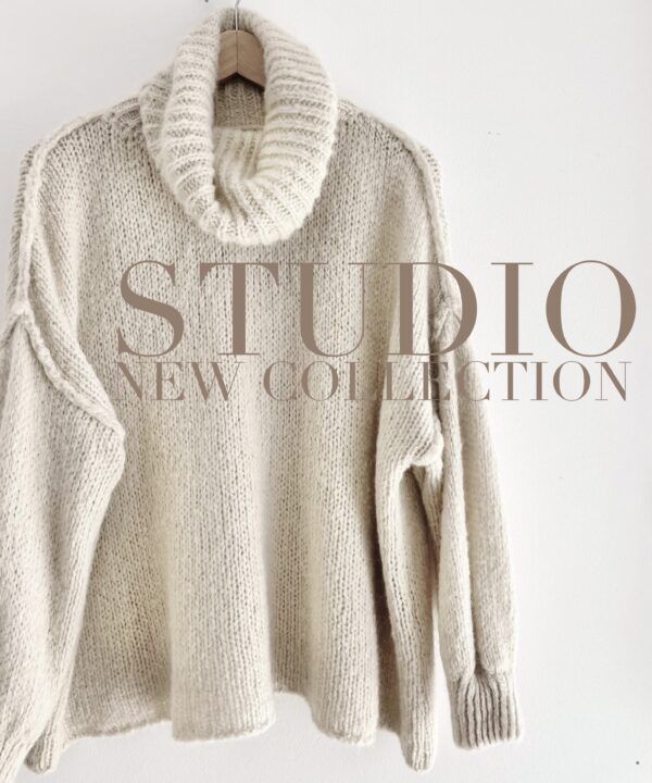 SWETER OVERSIZE Z GOLFEM  BEŻOWY