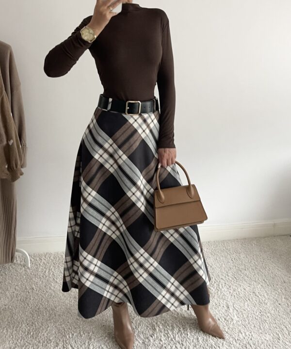 SPÓDNICA W KRATĘ Z PASKIEM GABRIELLA