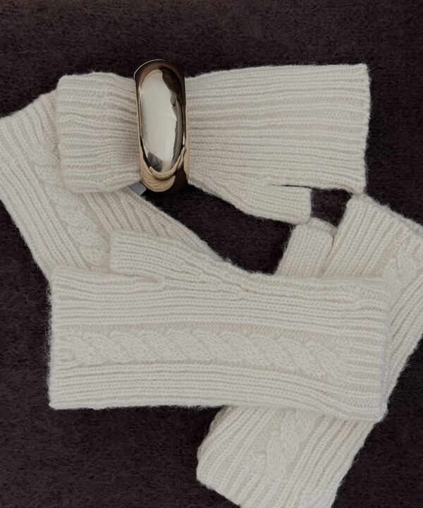 RĘKAWICZKI BEZ PALCÓW BEŻOWE