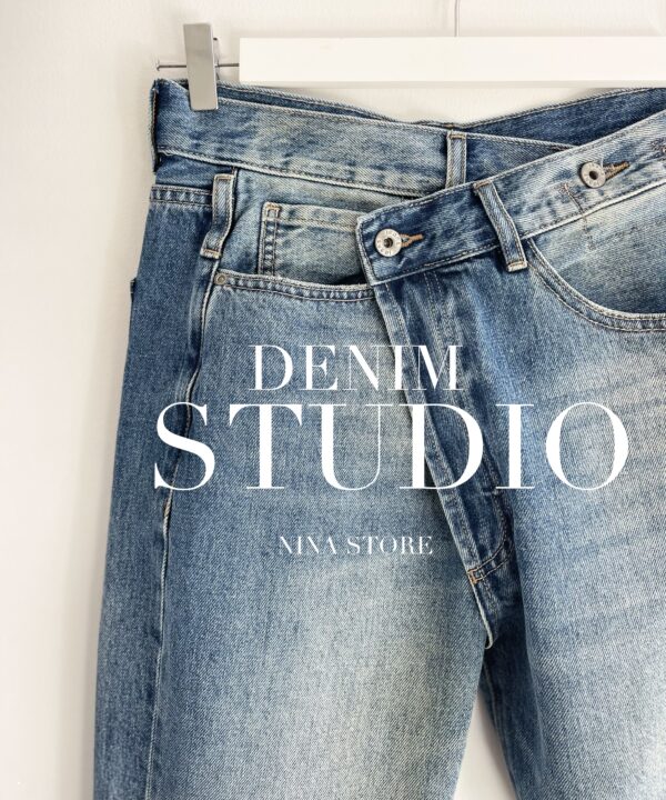 SPODNIE JEANS Z ZAPIĘCIEM NA ZAKŁADKĘ