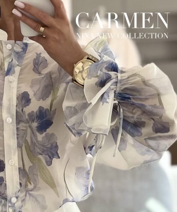 BLUZKA CARMEN Z DOMIESZKĄ LYOCELLU BIAŁO-NIEBIESKA